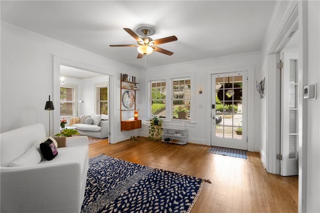 2424 Glenwood Drive, Atlanta, Georgia image 4