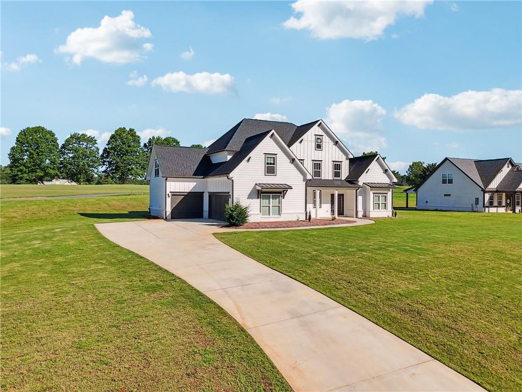 2049 Chestnut Oak Trail