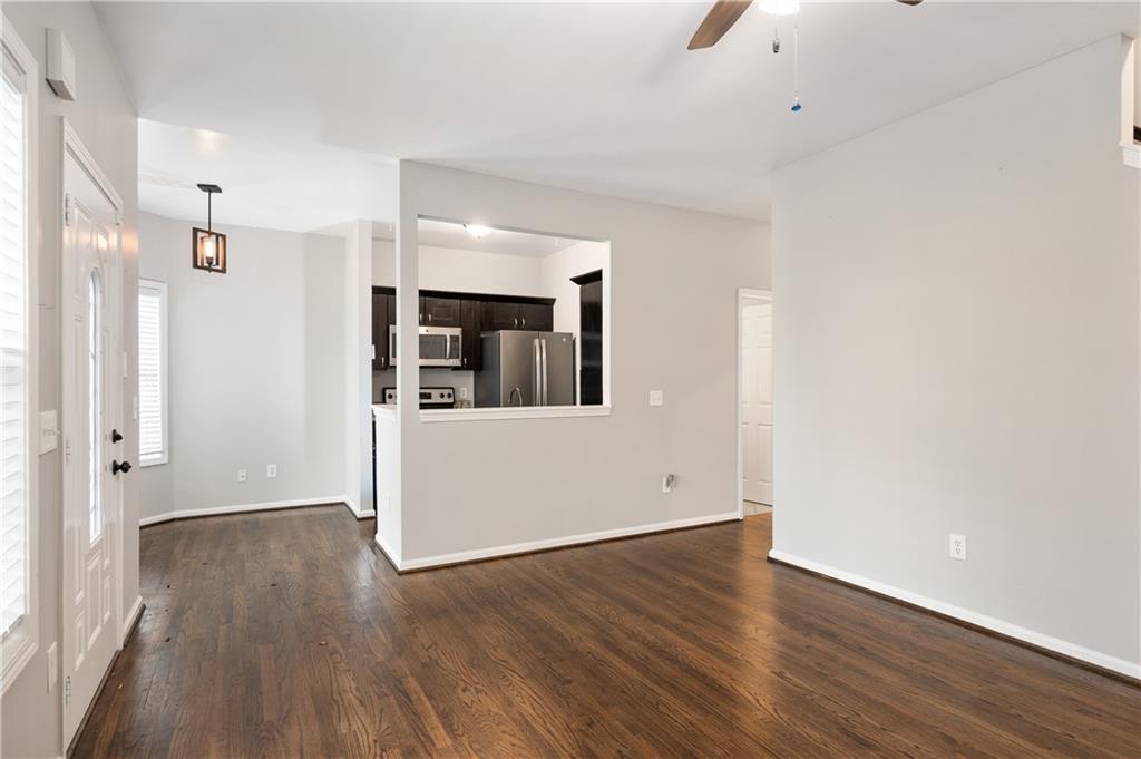 2162 Larchwood Road, Atlanta, Georgia image 4