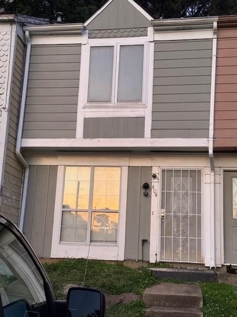 Photo of 404 Prince Of Wales, Stone Mountain, GA 30083 (MLS # 7603782)