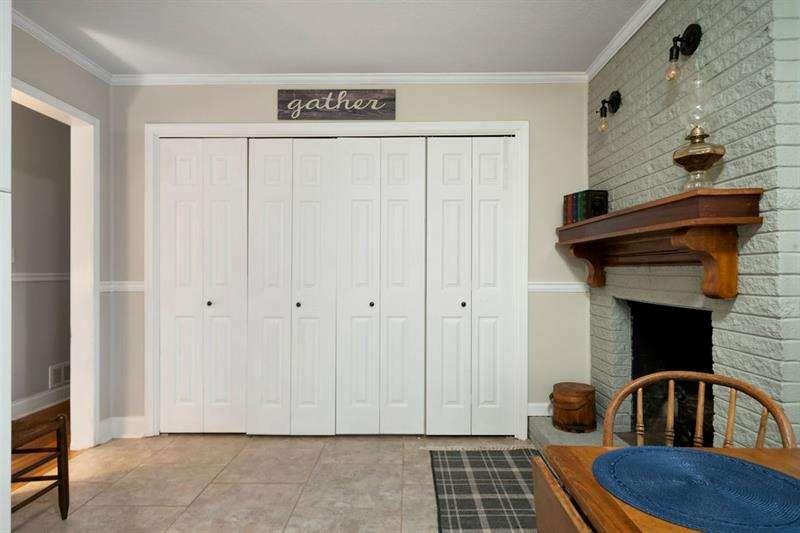 5839 Darry Circle, Norcross, Georgia image 10