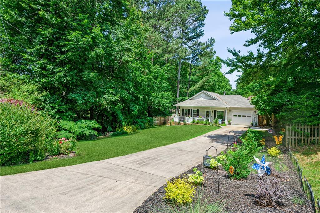 2730 Lakeridge Drive