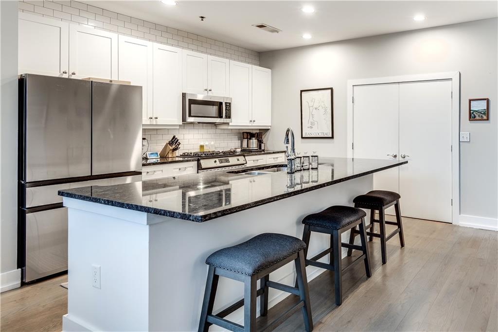 33 Ponce De Leon Avenue NE 203