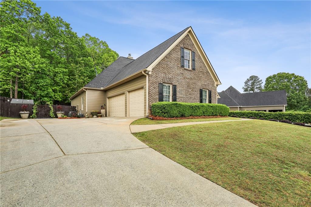 2656 White Rock Drive, Buford, Georgia image 2