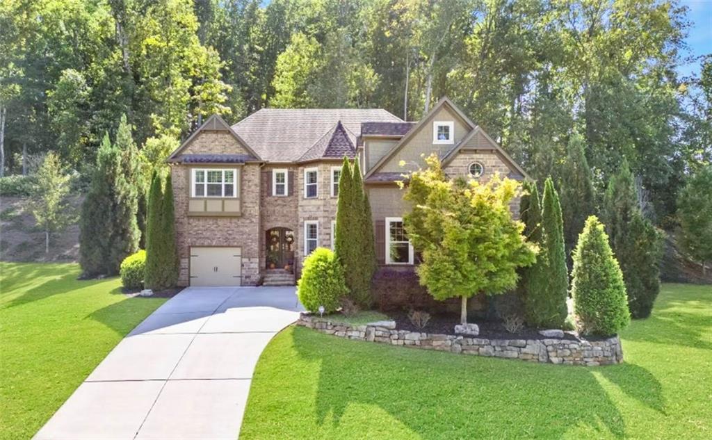 4467 Sterling Pointe Drive NW
