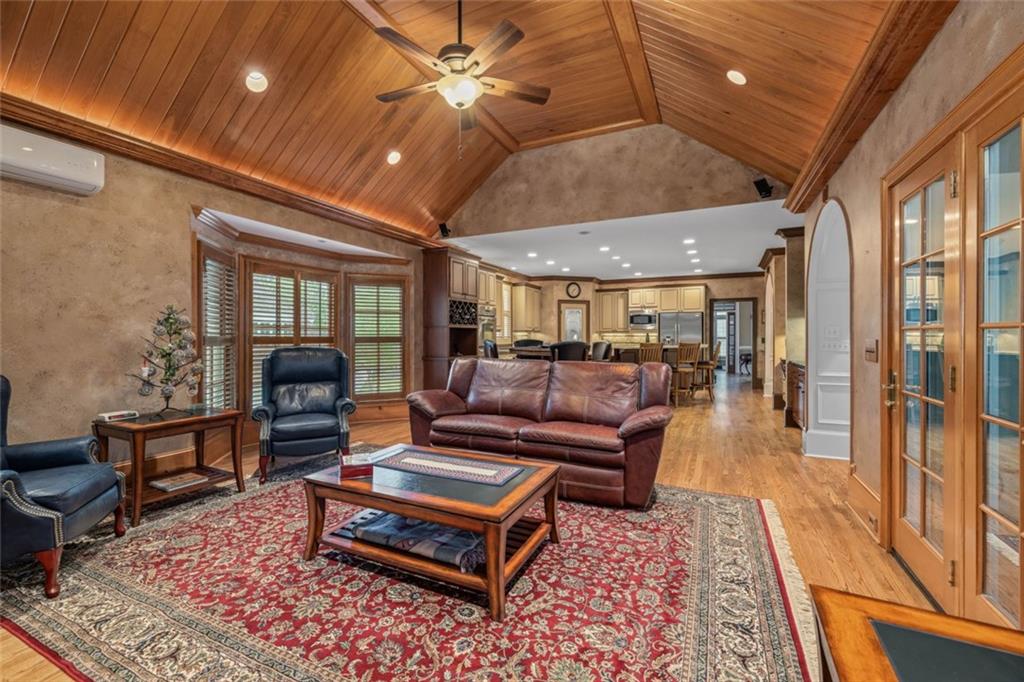 454 Langley Oaks Drive, Marietta, Georgia image 22