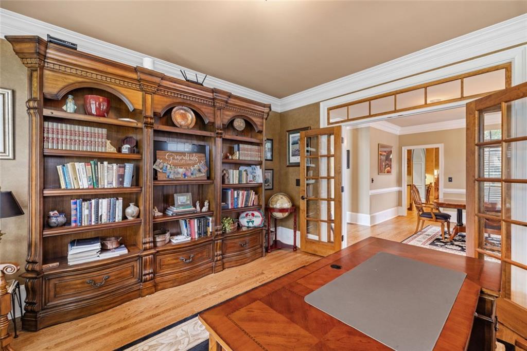 454 Langley Oaks Drive, Marietta, Georgia image 11