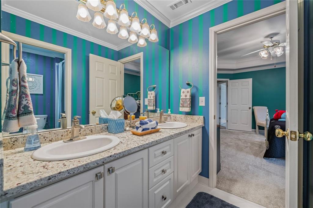 454 Langley Oaks Drive, Marietta, Georgia image 40