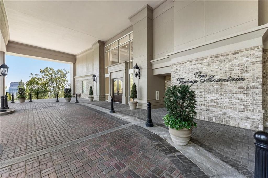 2950 Mount Wilkinson Parkway SE 812