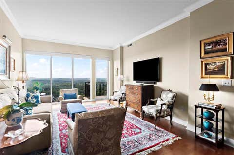 Condo For Sale - 2950 Mount Wilkinson Parkway #812<br/> Atlanta, GA 30339