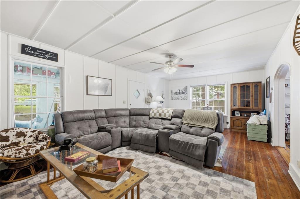 4 Craven St SW