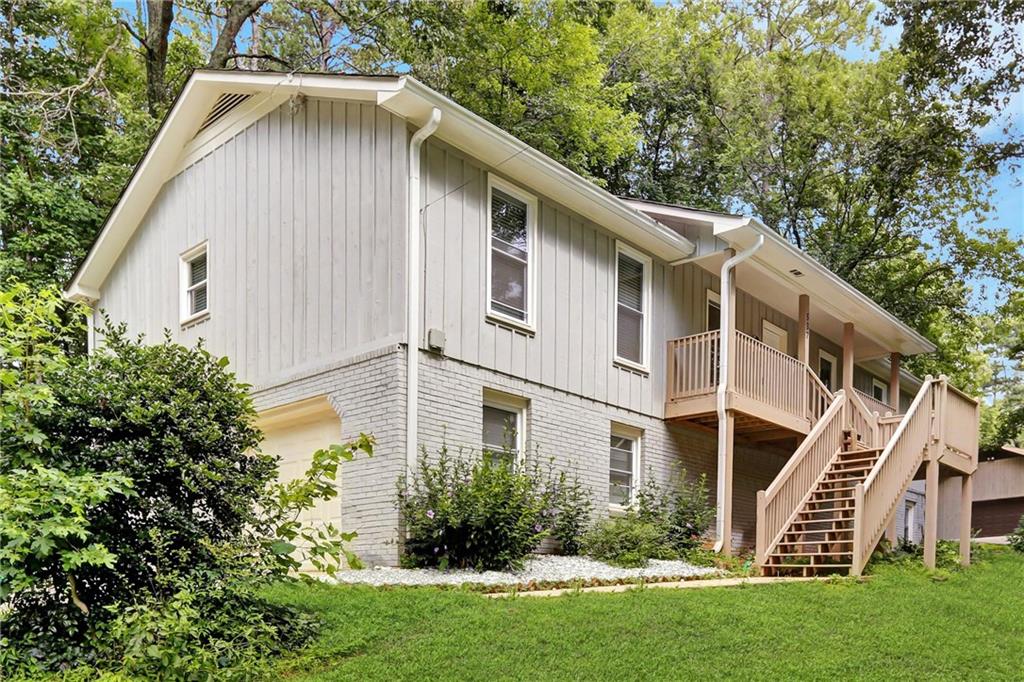 537 Raven Springs Trail
