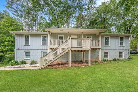 537 Raven Springs Trail Stone Mountain GA 30087