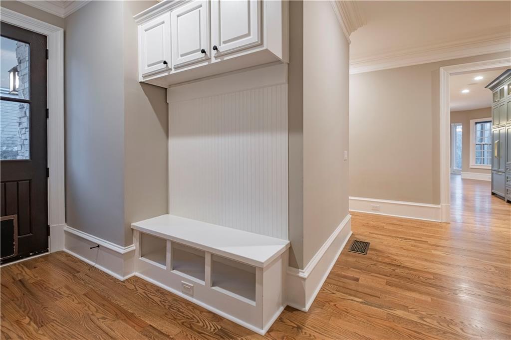 6756 Hedge Row Lane, Gainesville, Georgia image 48