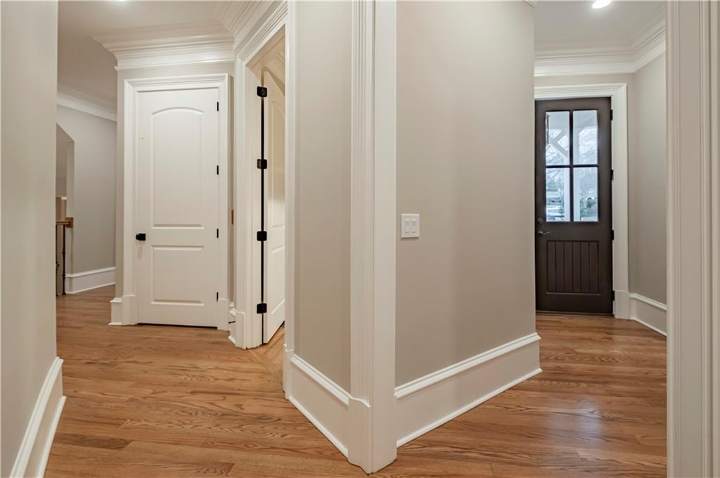 6756 Hedge Row Lane, Gainesville, Georgia image 44