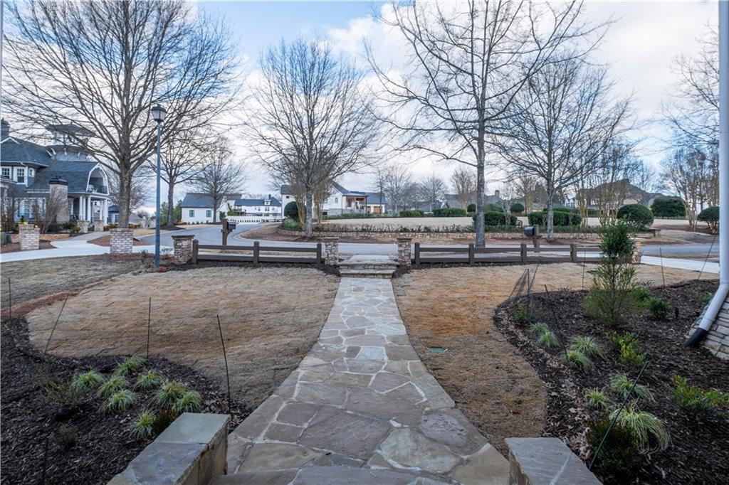 6756 Hedge Row Lane