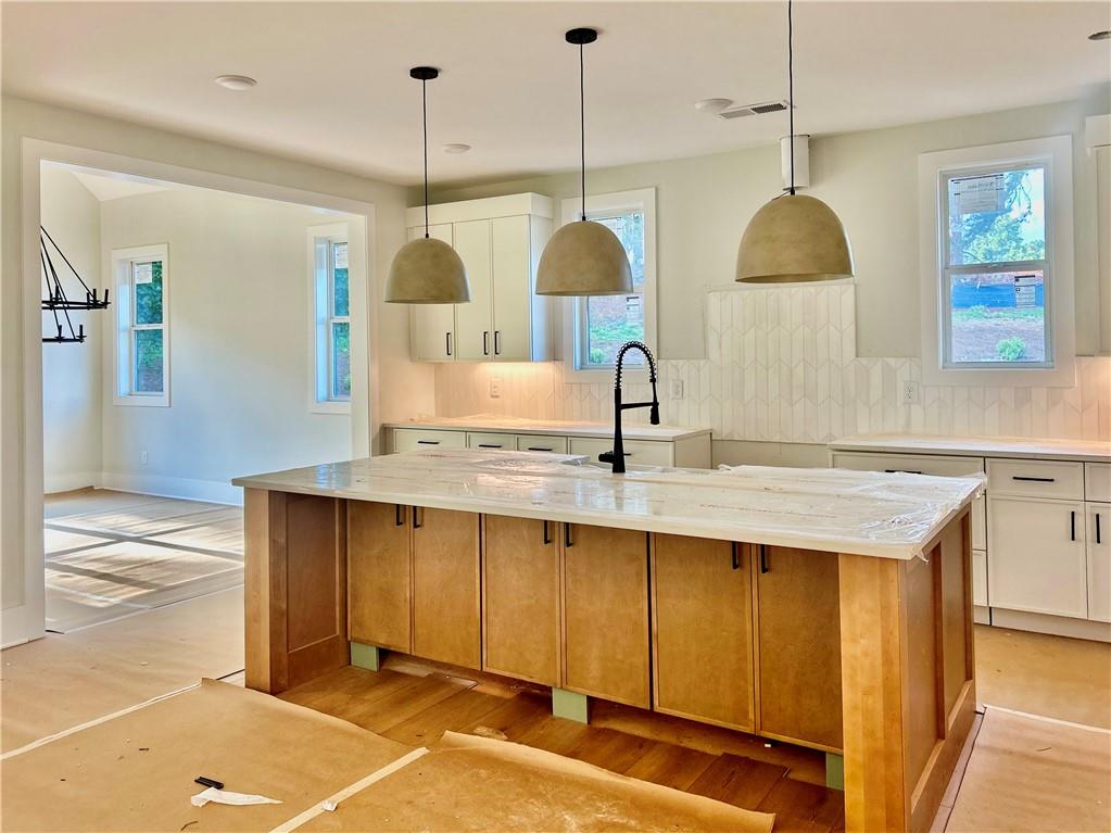 127 Palisade Drive