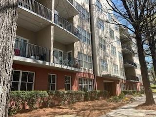 Condo For Rent - 384 Ralph Mcgill Blvd #410<br/> Atlanta, GA 30312