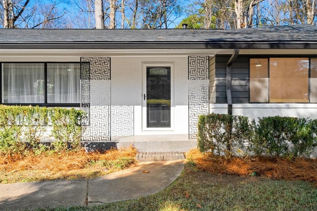 2636 Whiteleigh Court NE