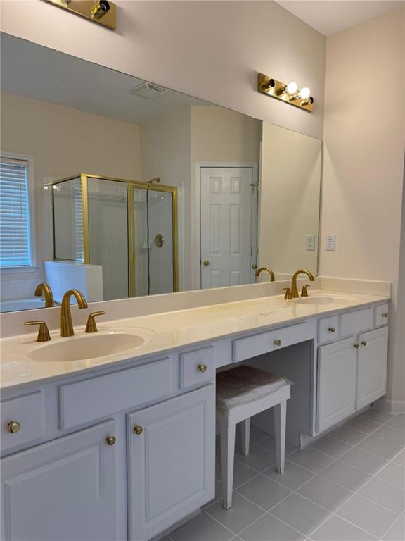 636 Lantern Park Lane, Scottdale, Georgia image 39
