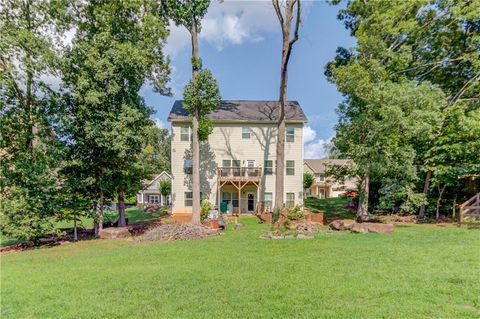 A home in Hoschton