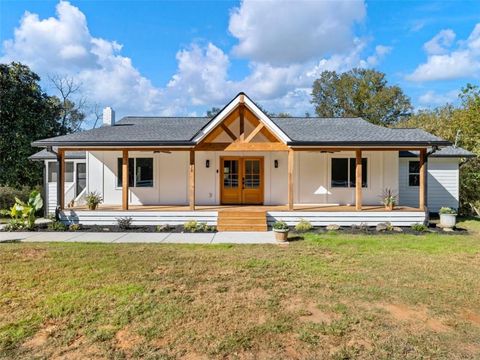 Homes For Sale - 1328 Jefferson Highway<br/> Barrow County, Winder, GA 30680