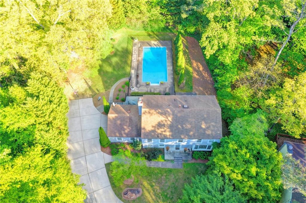 151 Shadowlawn Road SE