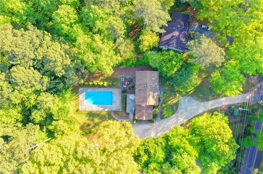 151 Shadowlawn Road SE