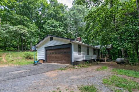 Homes For Sale - 2411 Rackley Road<br/> Ellijay, GA 30536