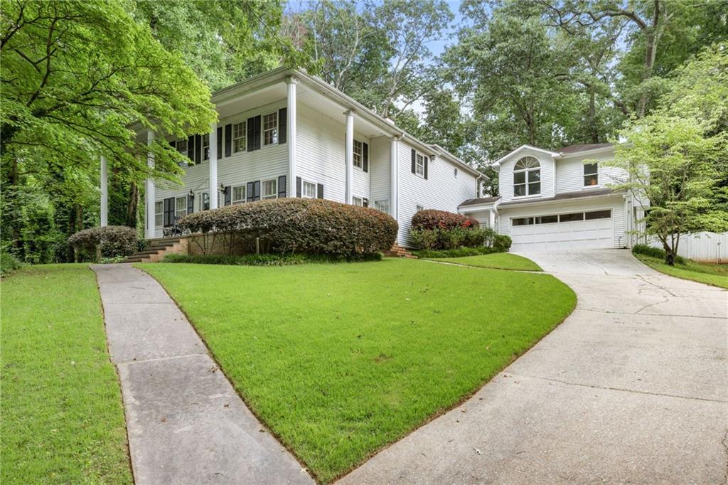 837 Pine Ridge Drive