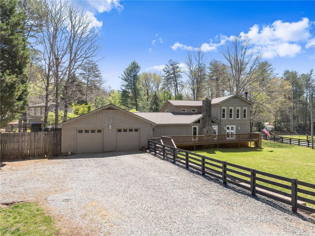 290 Chastain Road