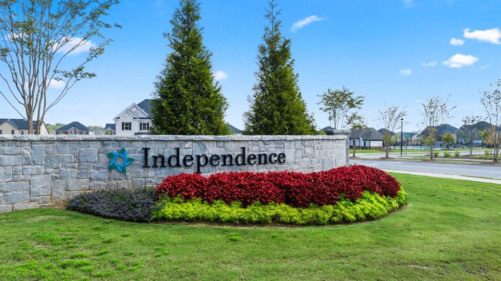 556 Silver Moon Drive