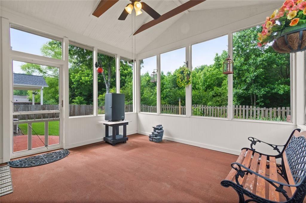RIVER BROOKE - Residential