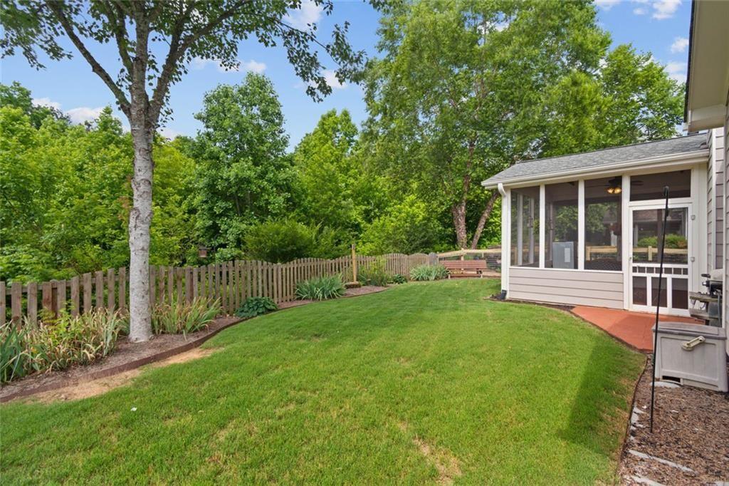 RIVER BROOKE - Residential