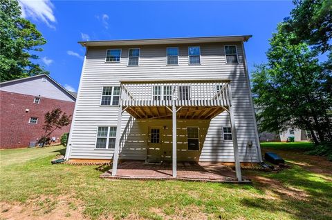 A home in Lilburn