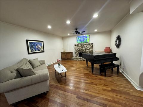 Homes For Rent - 714 Fairview Club Circle<br/> Dacula, GA 30019