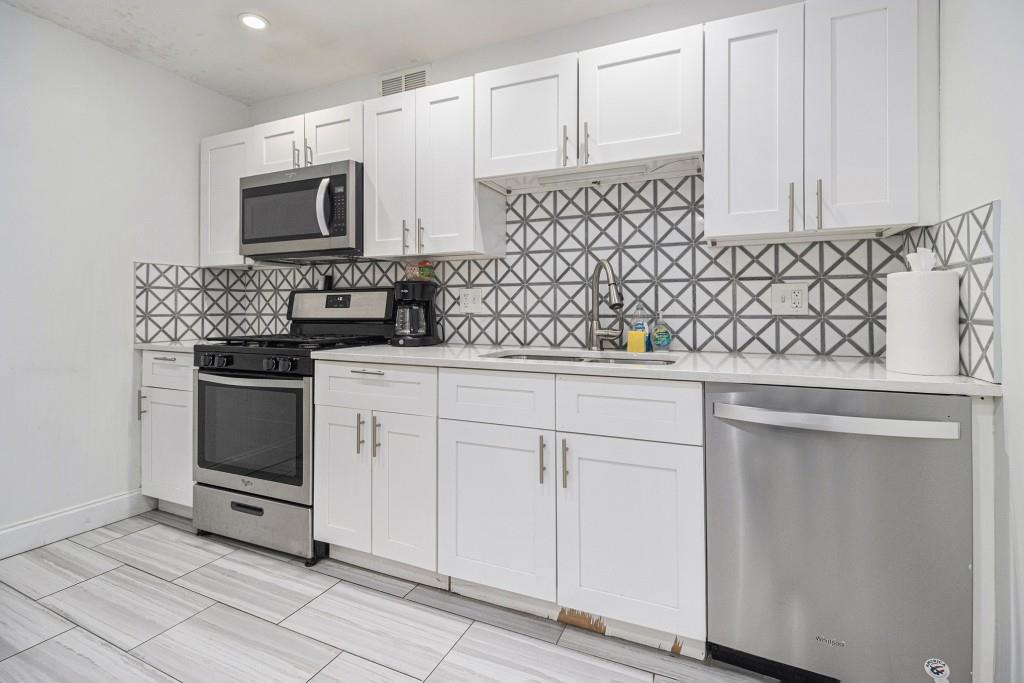 215 Piedmont Avenue NE 708