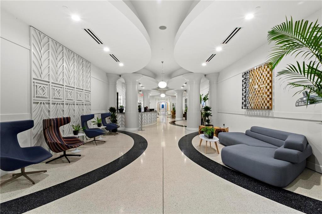 860 Peachtree Street NE 2502