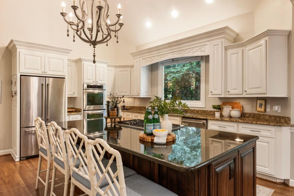 610 Brookline Ridge