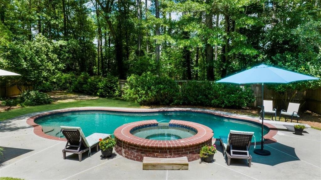 340 Helens Manor Drive