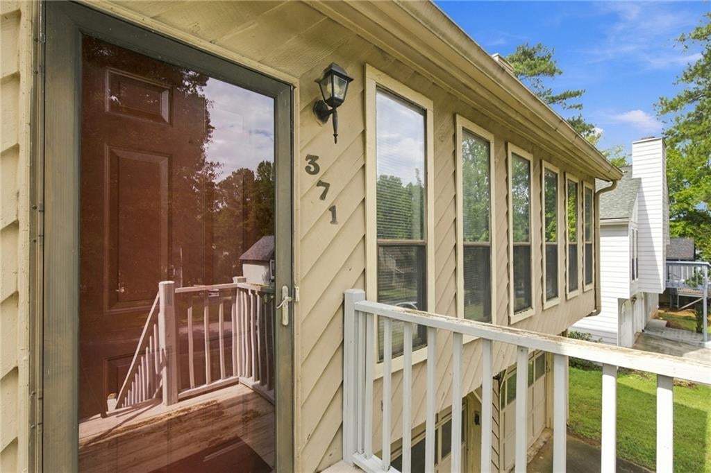 371 Saint Simons Cove