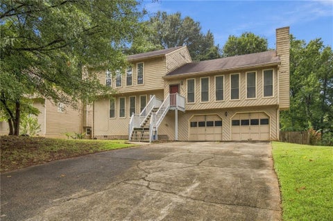 Homes For Sale - 371 Saint Simons Cove<br/> Lawrenceville, GA 30044