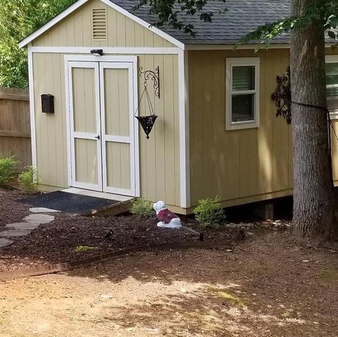 A home in Austell