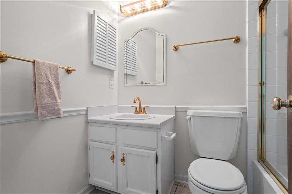 Country Place East - Residential
