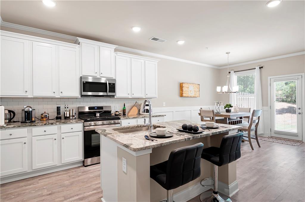 213 Yellowwood Way