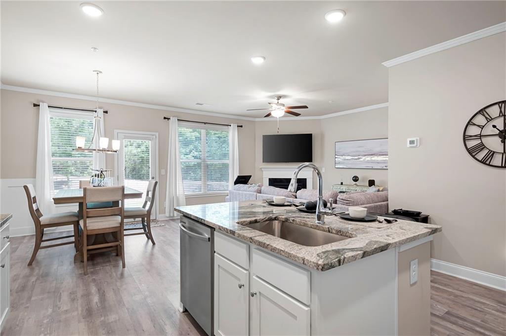 213 Yellowwood Way