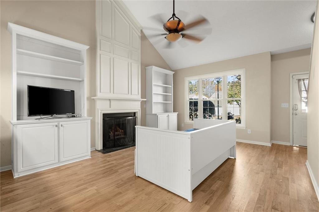 The Regency at Cambridge - Residential