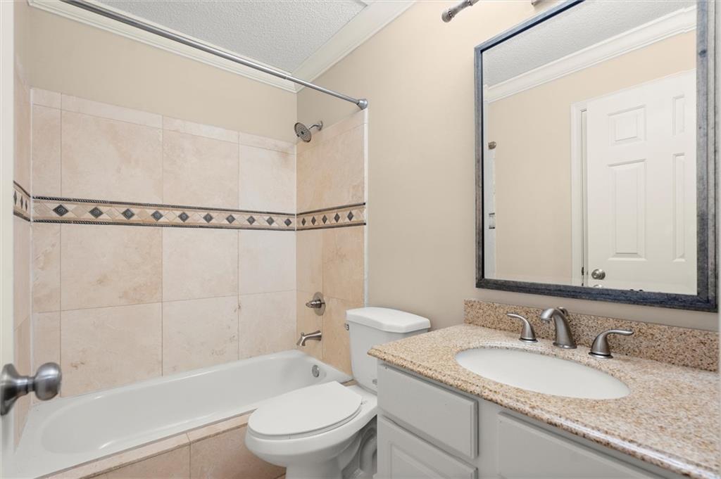 The Regency at Cambridge - Residential