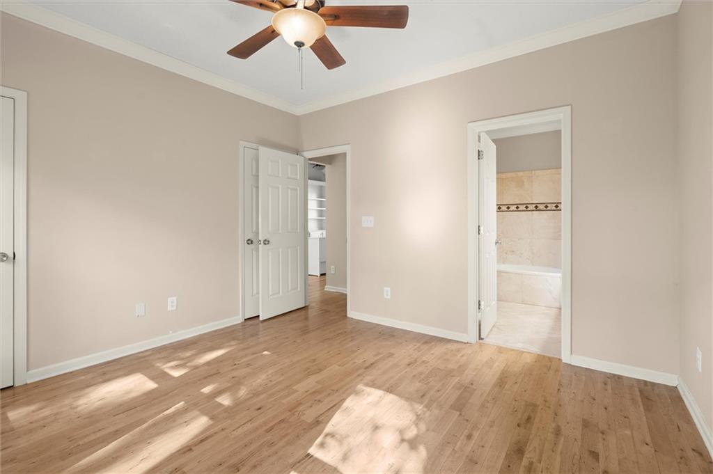 The Regency at Cambridge - Residential