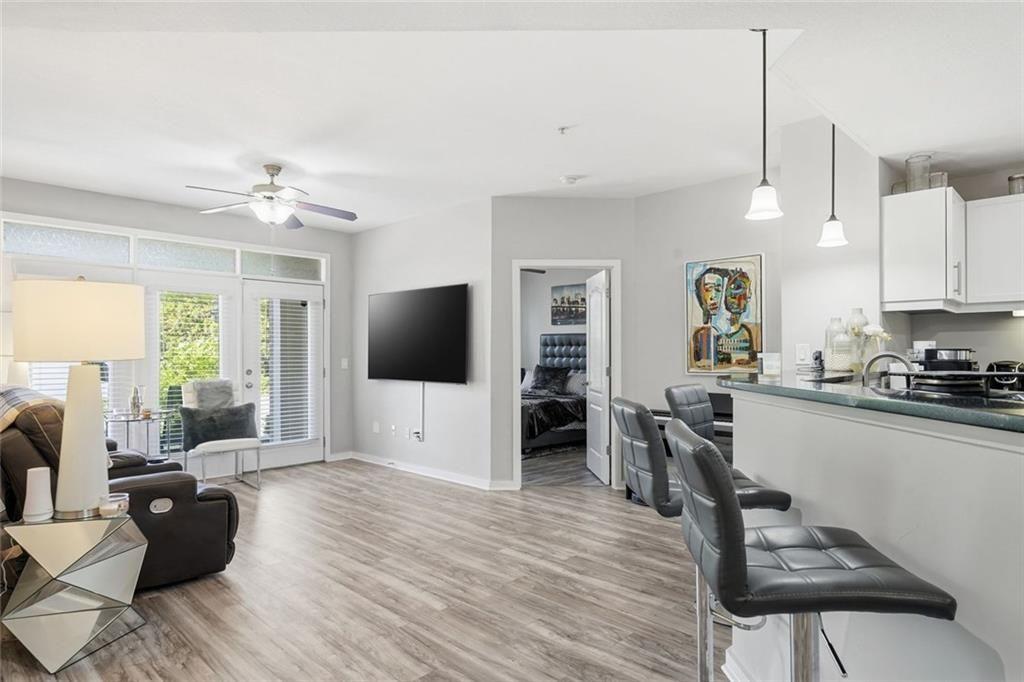 390 17th NW 2035
